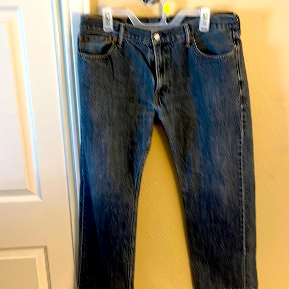 Levis Jeans